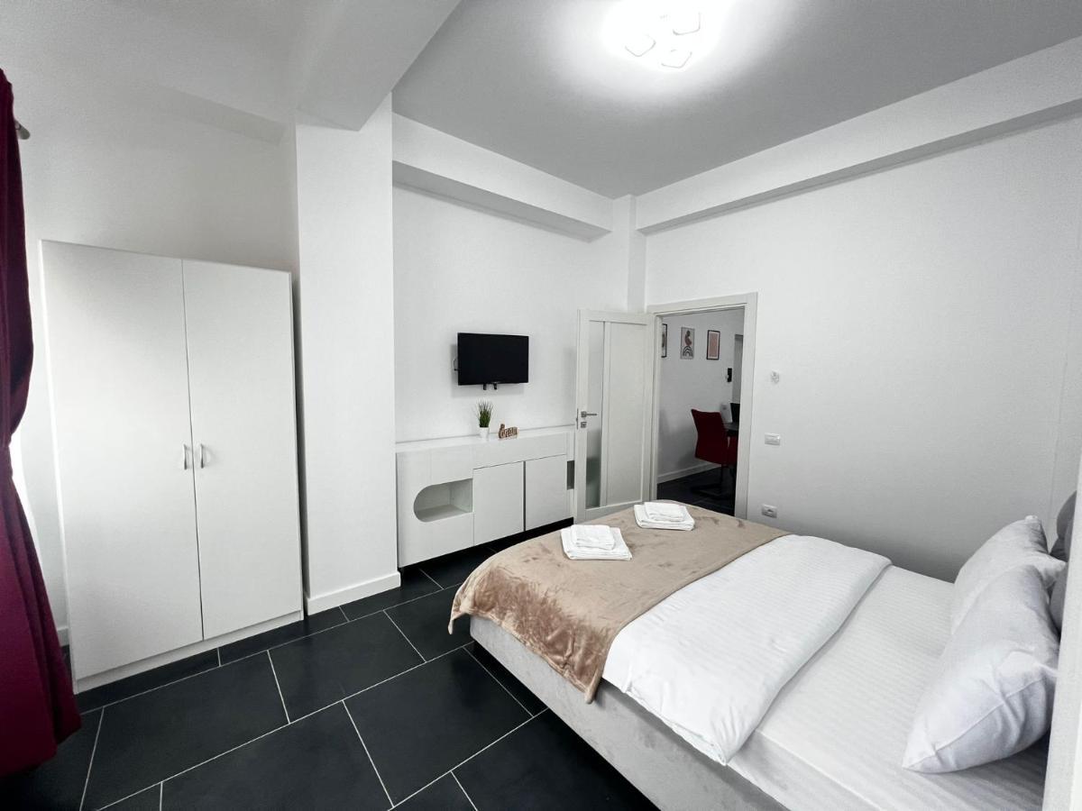 Marvellous Aparthotel With Master Apartments Suceava Exterior foto