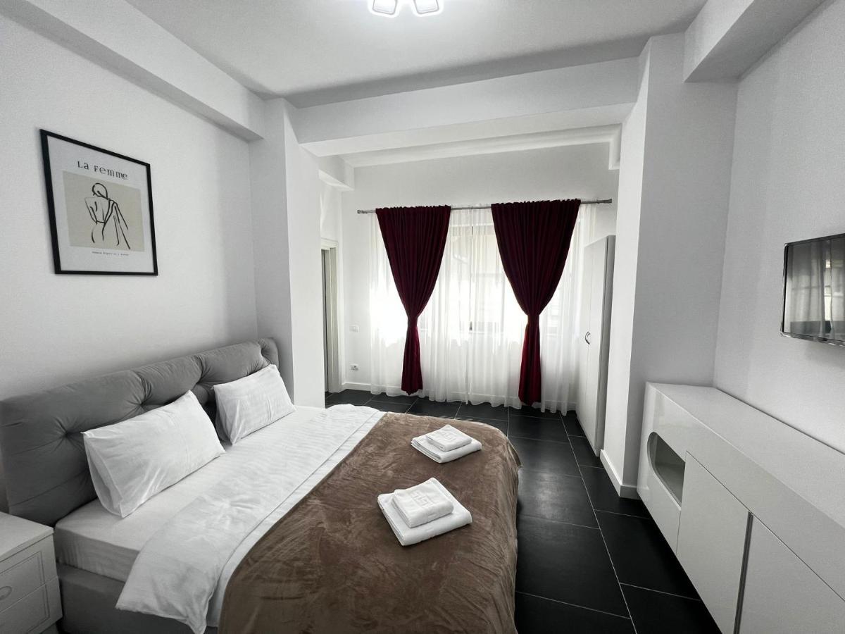 Marvellous Aparthotel With Master Apartments Suceava Exterior foto